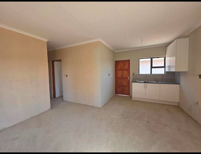 3 BEDROOM HOUSE FOR SALE IN BUHLE PARK